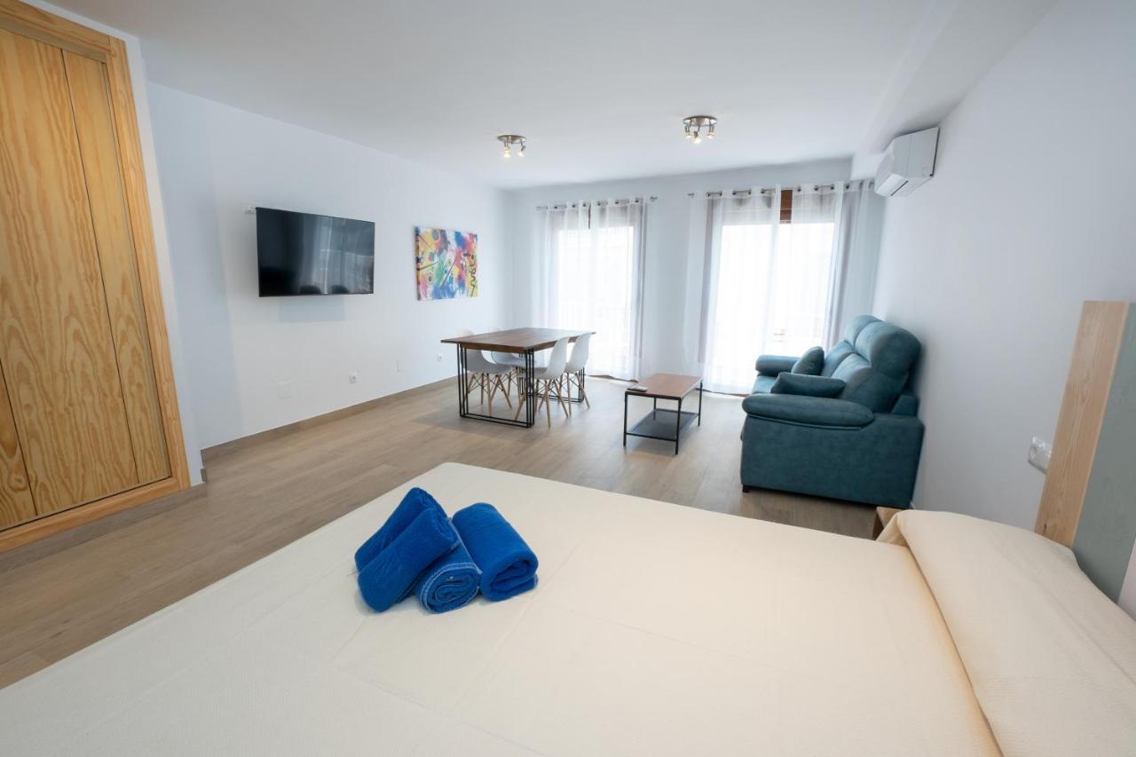 A&F Apartments Nerja Exteriör bild